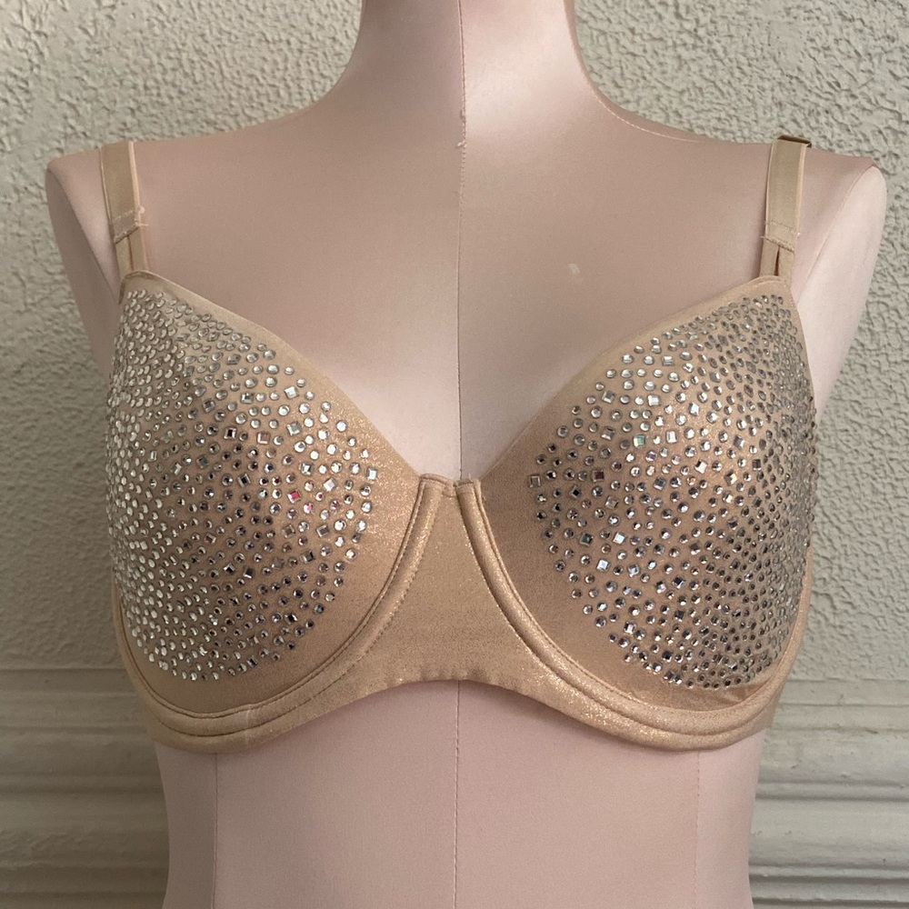 Victoria’s Secret rhinestone bra 34DDD
